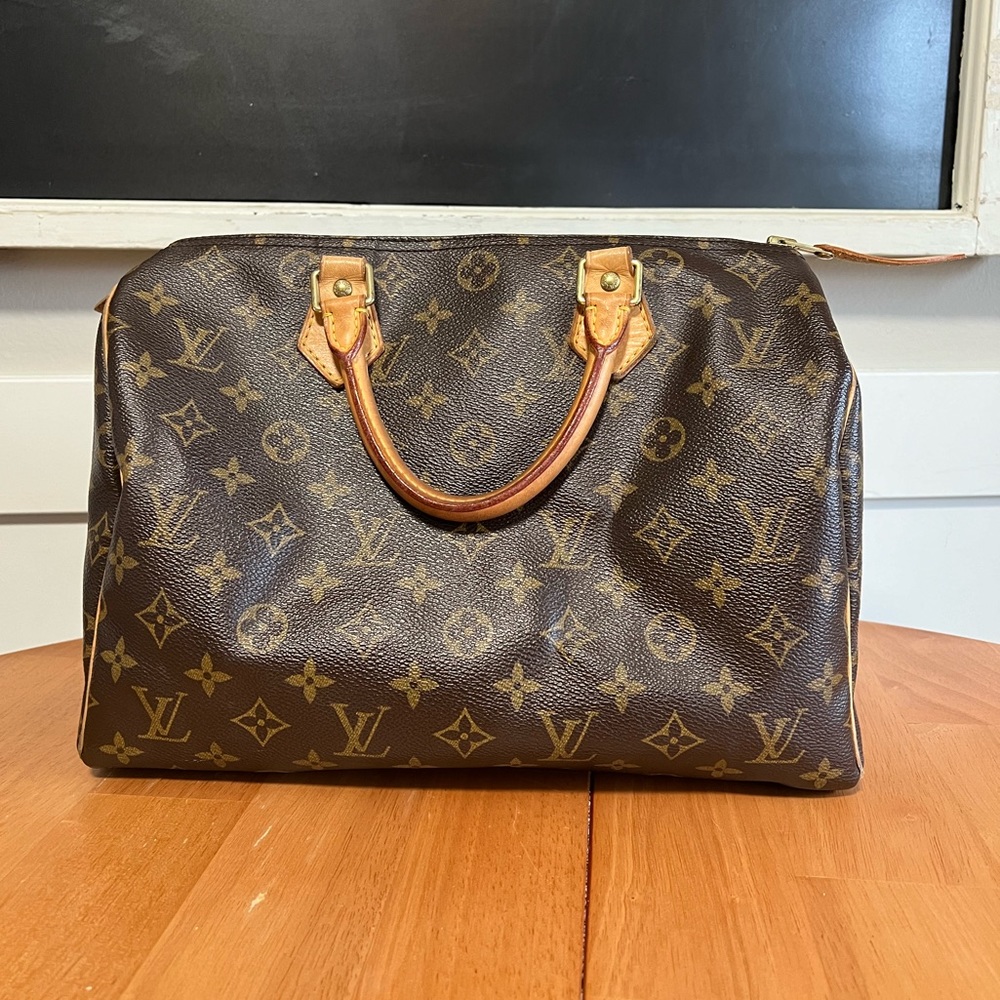 Louis Vuitton Speedy 30 Authentic